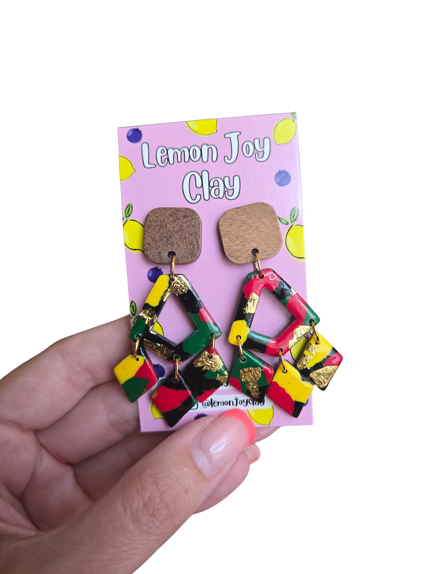 Harriet Dangles