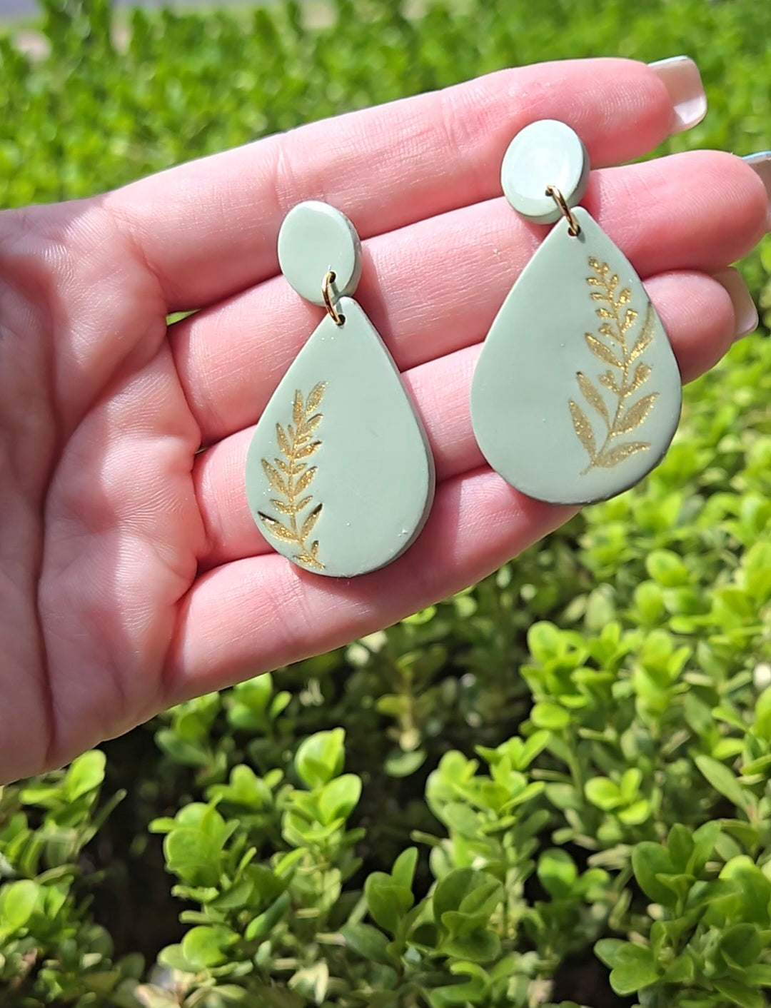 Sage with Embedded Gold Leaf