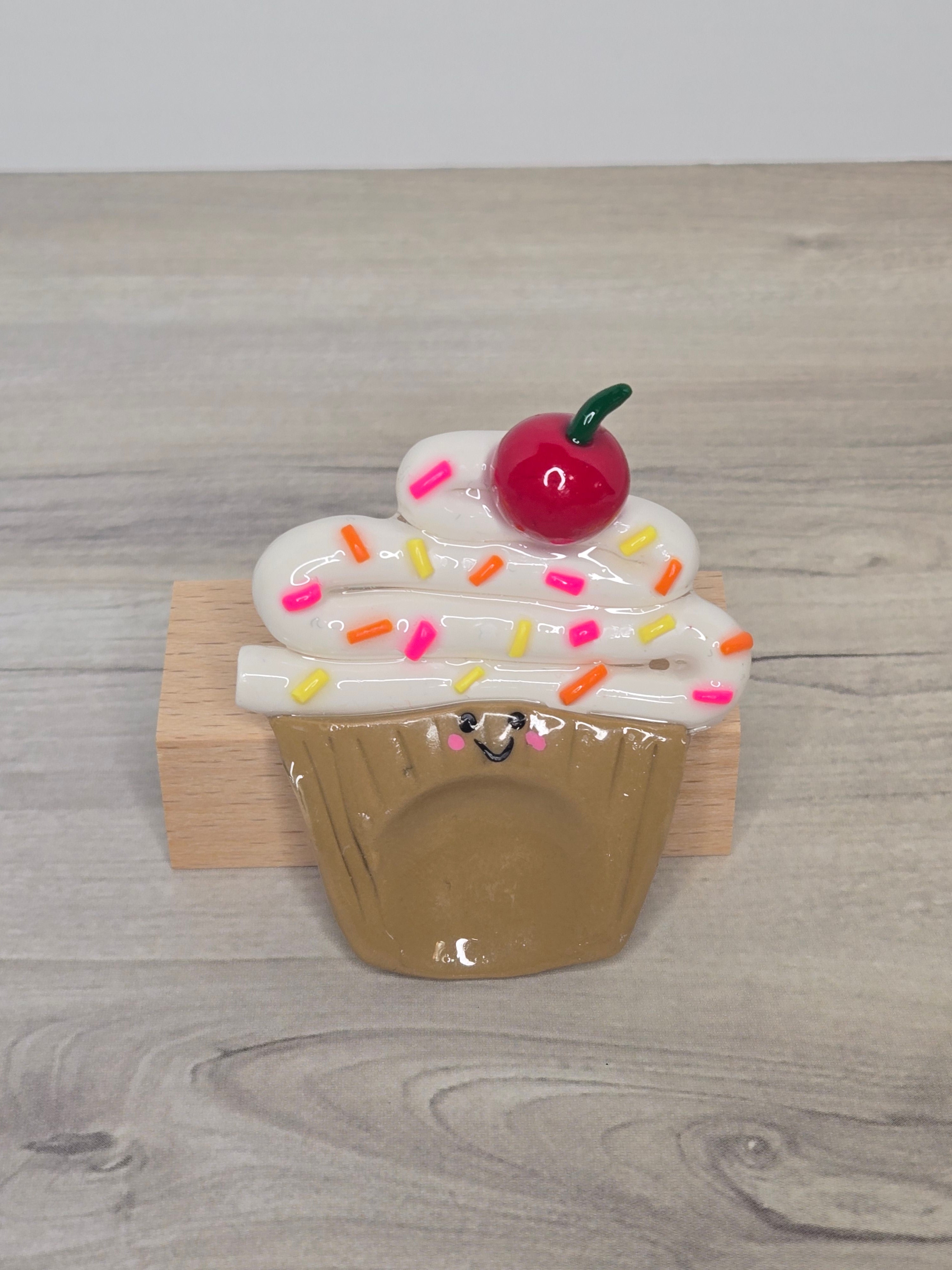 Cupcake Worry Stone