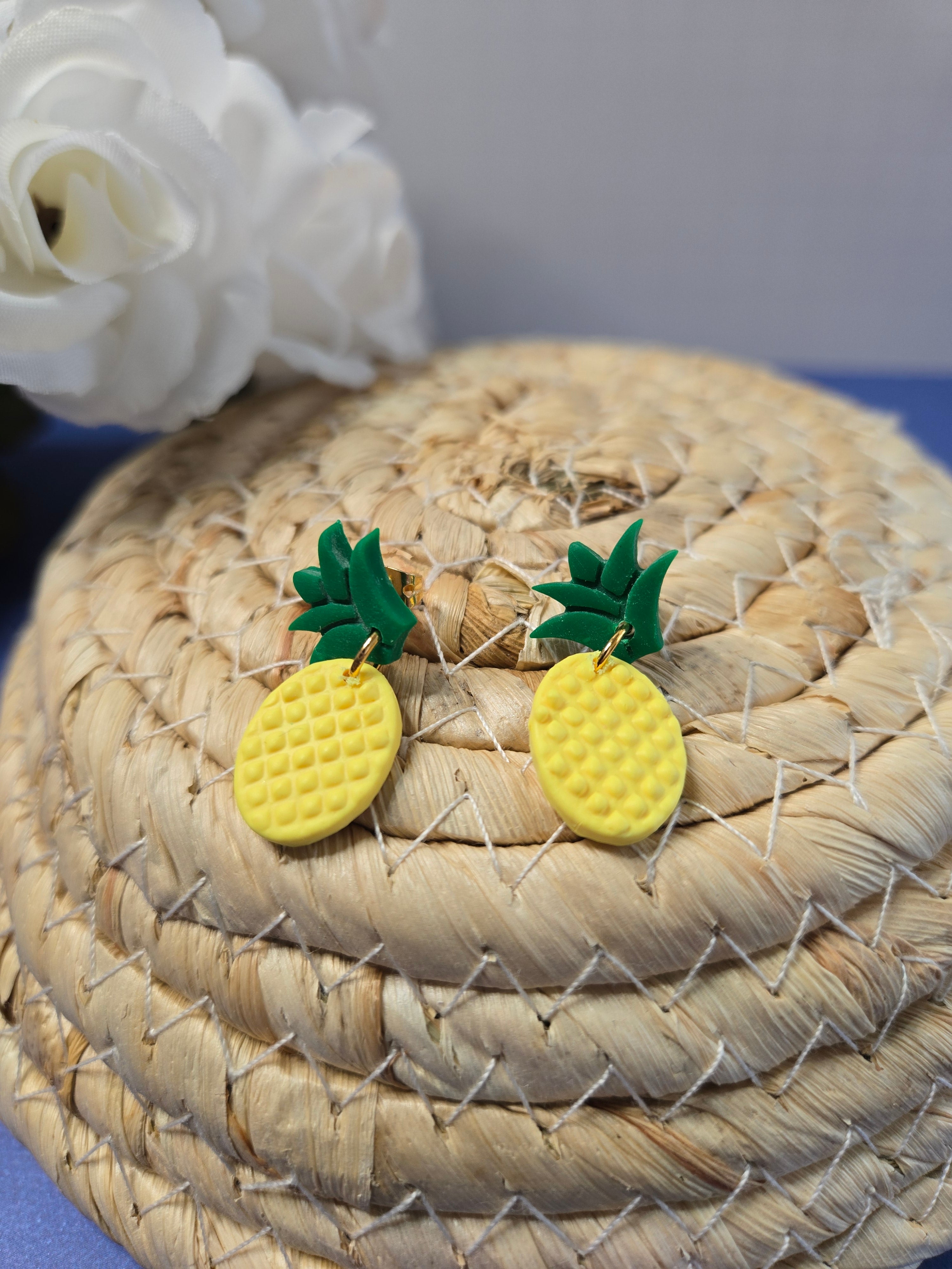 Pinneapple Dangles