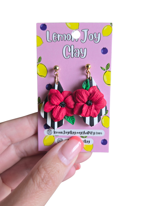 Piper Dangles